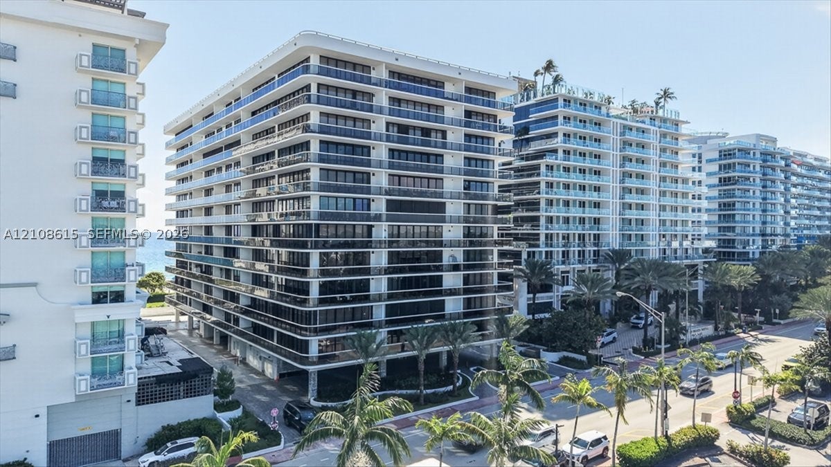 9455 Collins Ave 1201
