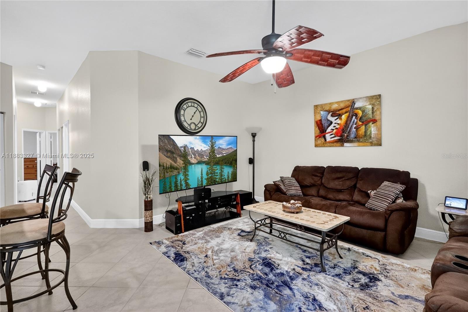 FLAMINGO HOMES - Residential