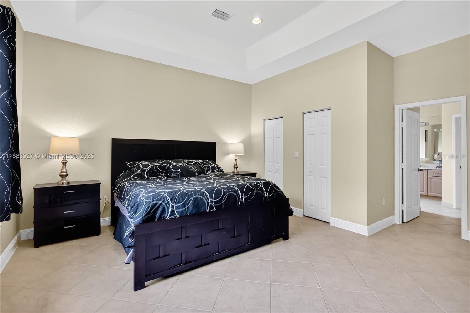 FLAMINGO HOMES - Residential