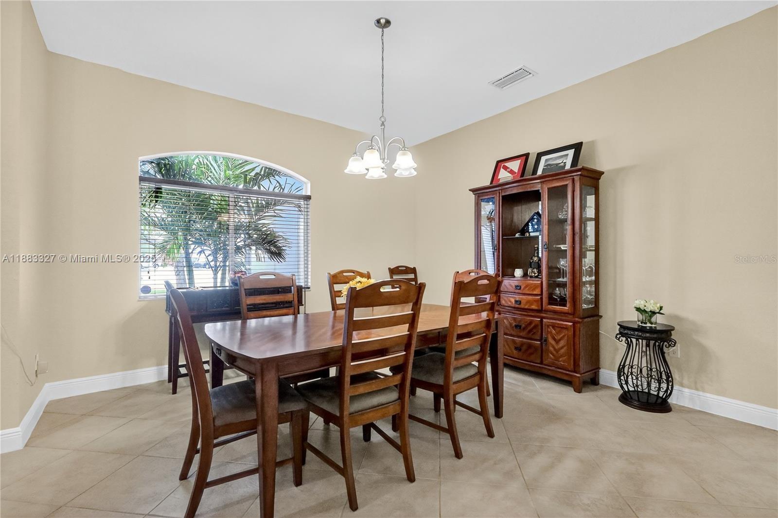 FLAMINGO HOMES - Residential