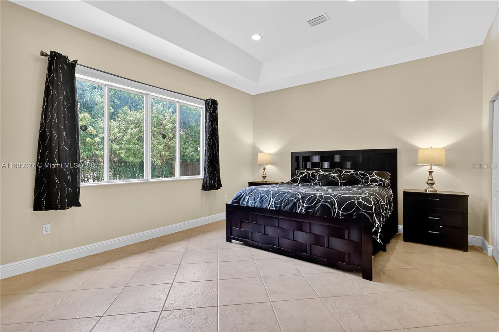 FLAMINGO HOMES - Residential