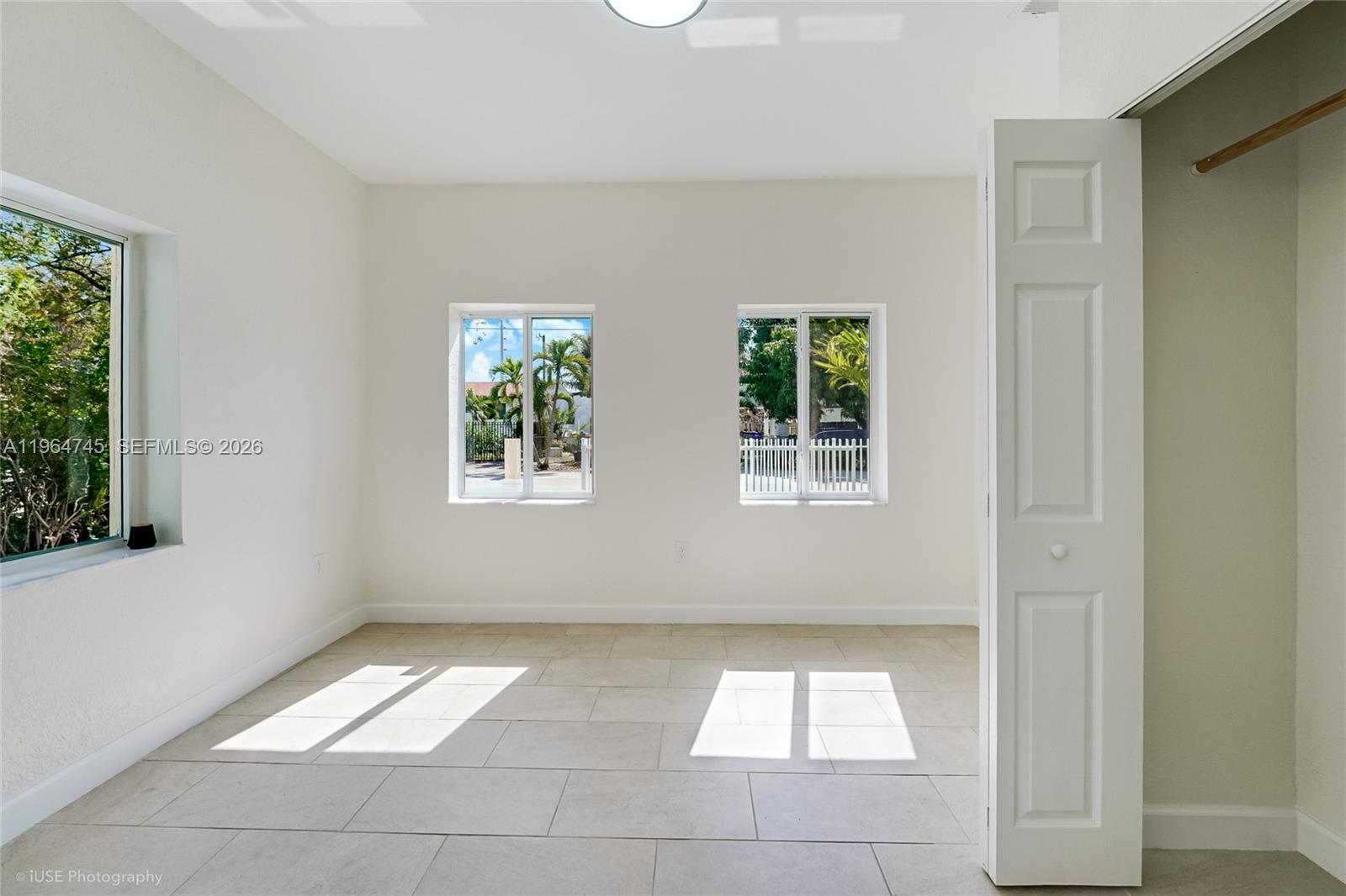 36TH ST MANOR - Residential