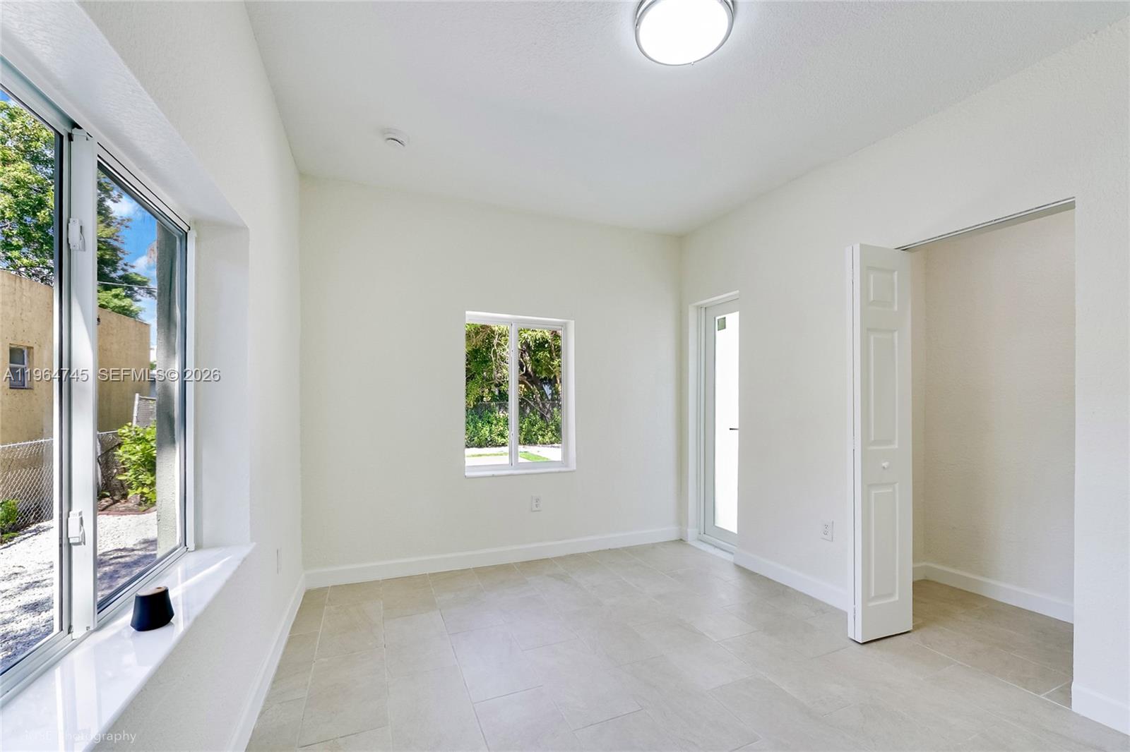 36TH ST MANOR - Residential