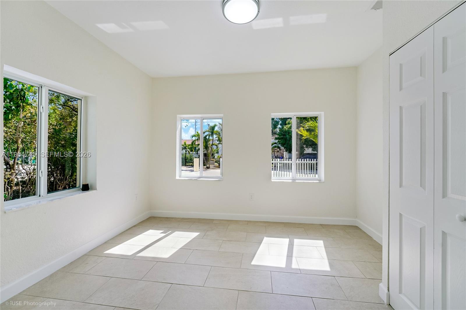 36TH ST MANOR - Residential