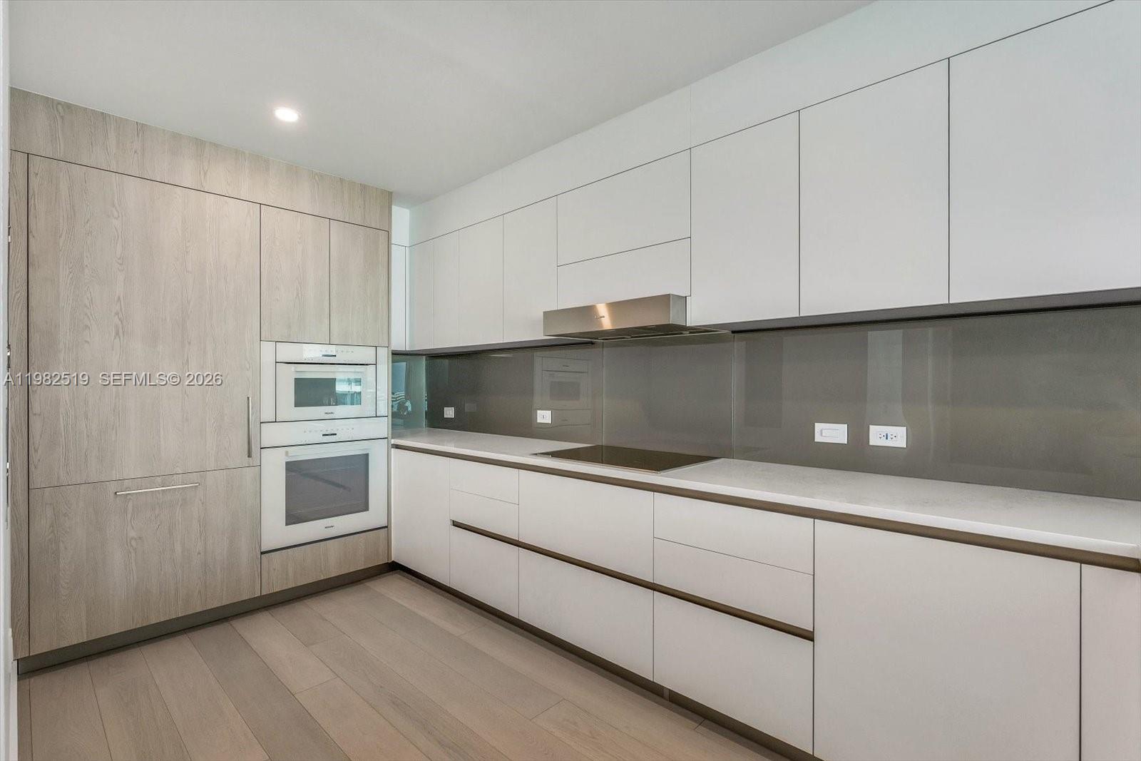 View photos, virtual tours, details... 9201 E Bay Harbor Dr 804