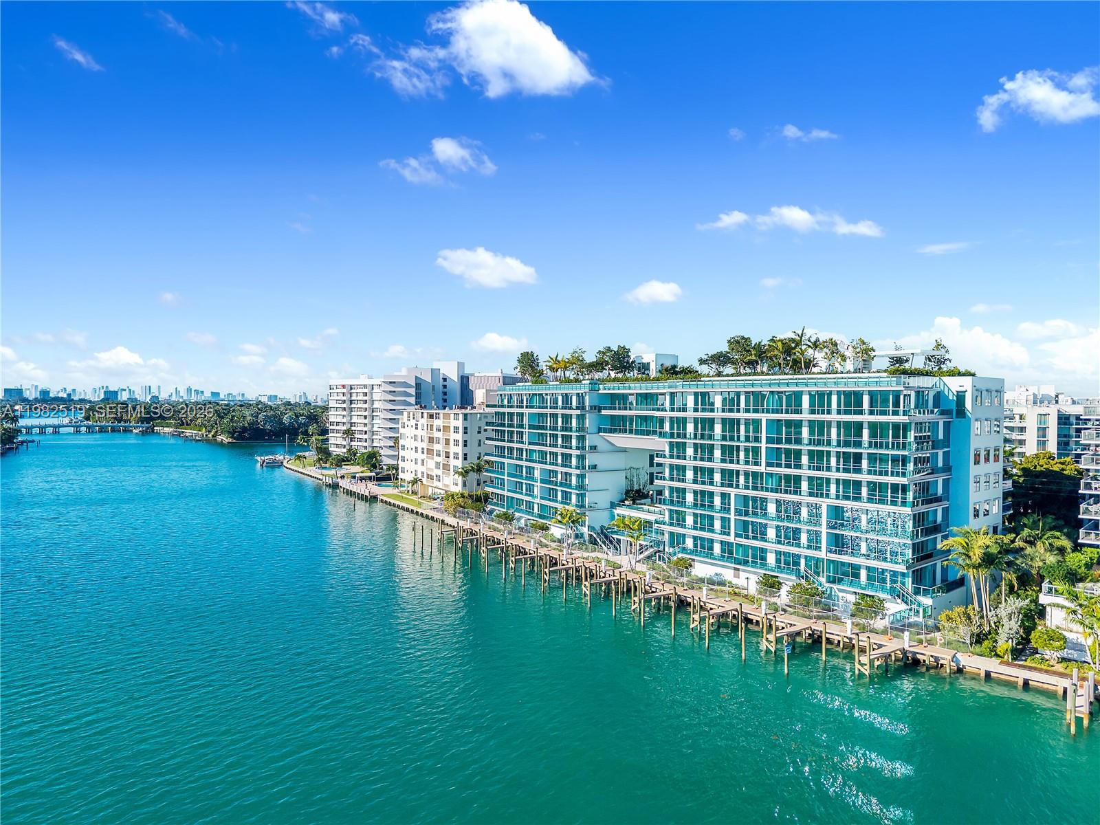 BAY HARBOR ISLAND - Residential