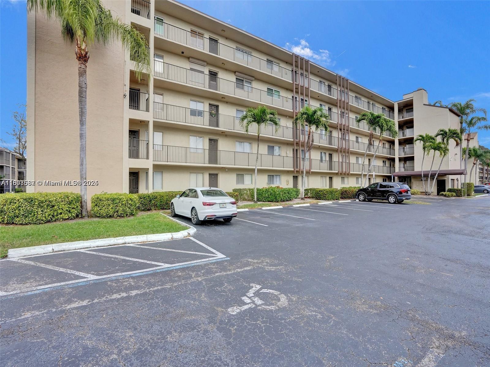 Rental Property at 7740 Nw 50th St 210, Lauderhill, Miami-Dade County, Florida - Bedrooms: 2 
Bathrooms: 2  - $2,000 MO.