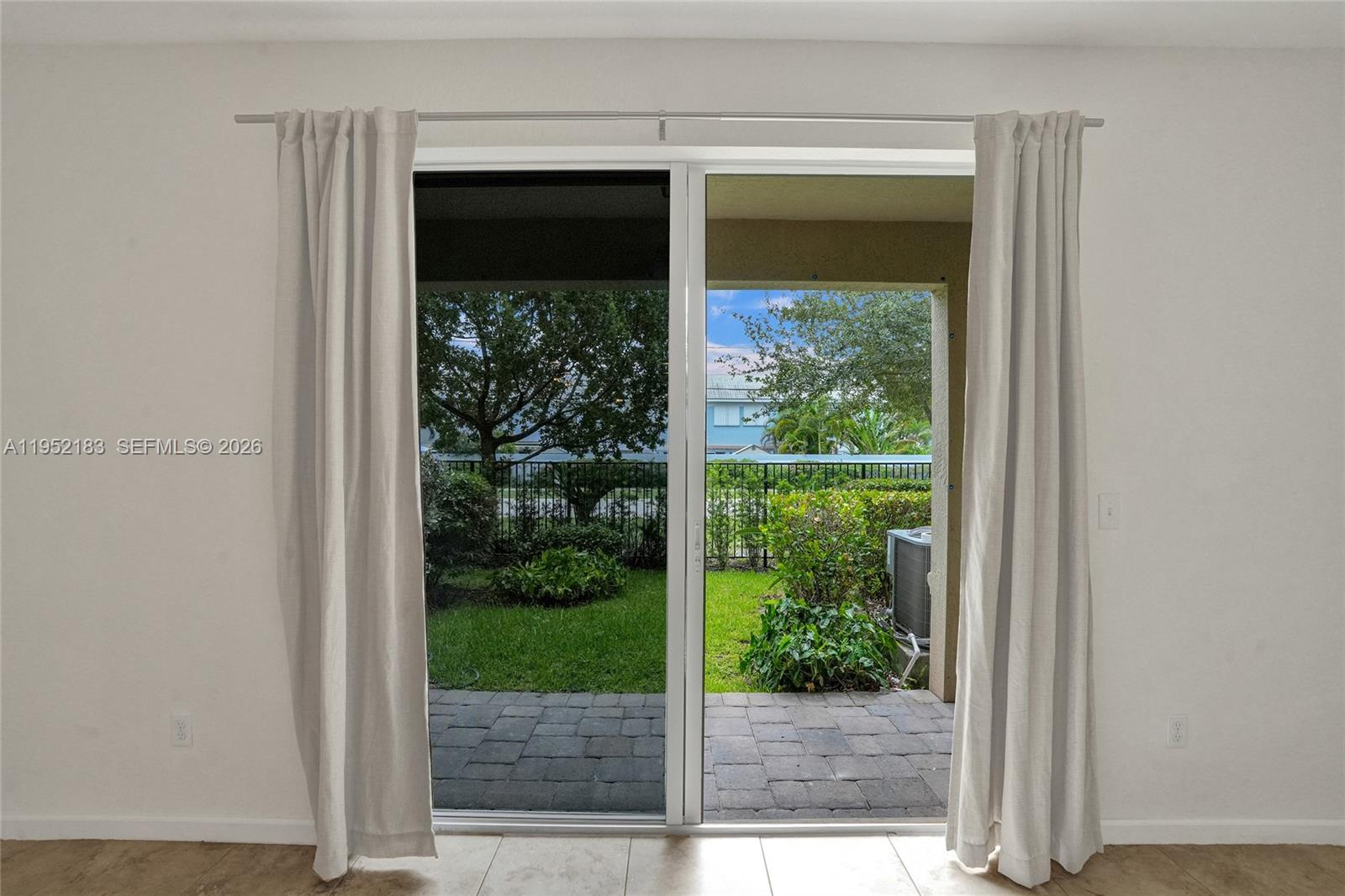 RUTH RIDGE - Residential