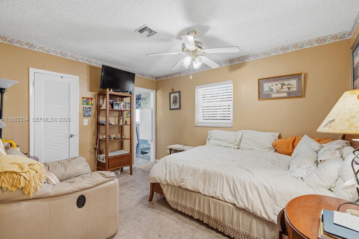 DAVIE FARMETTES - Residential