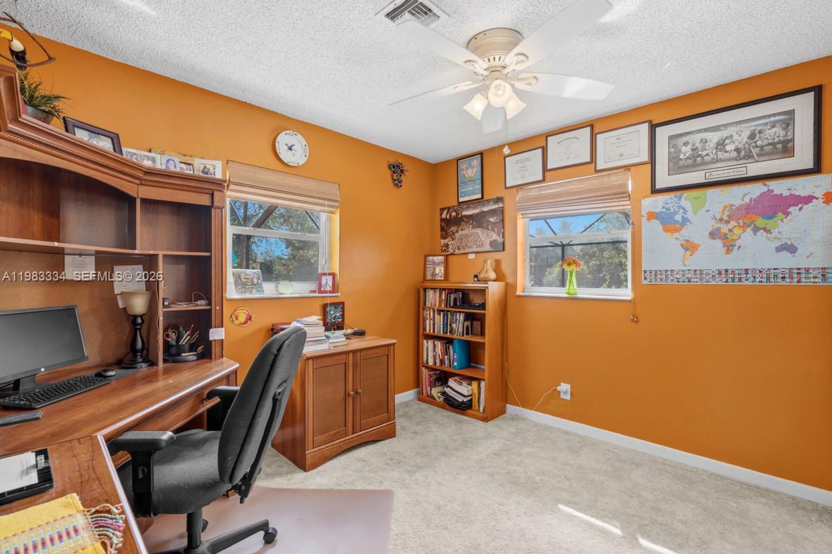 DAVIE FARMETTES - Residential