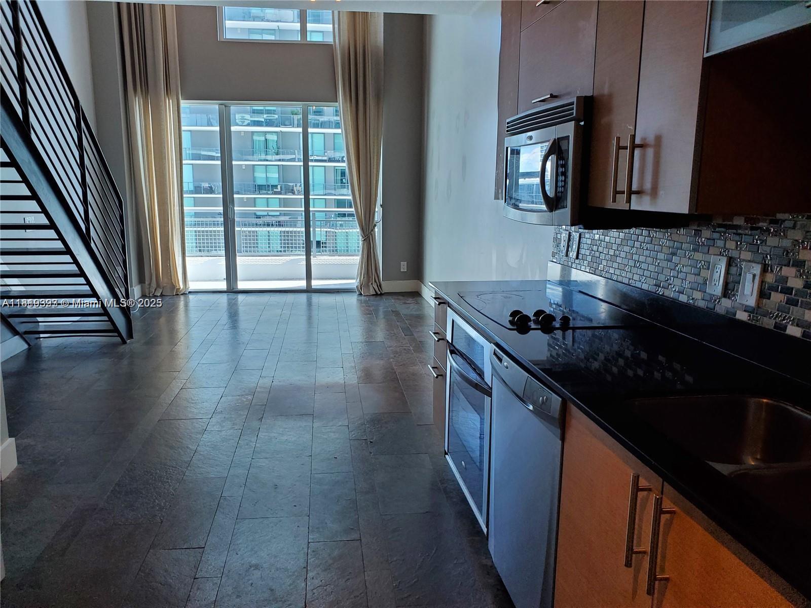 INFINITY AT BRICKELL COND - Residential Lease