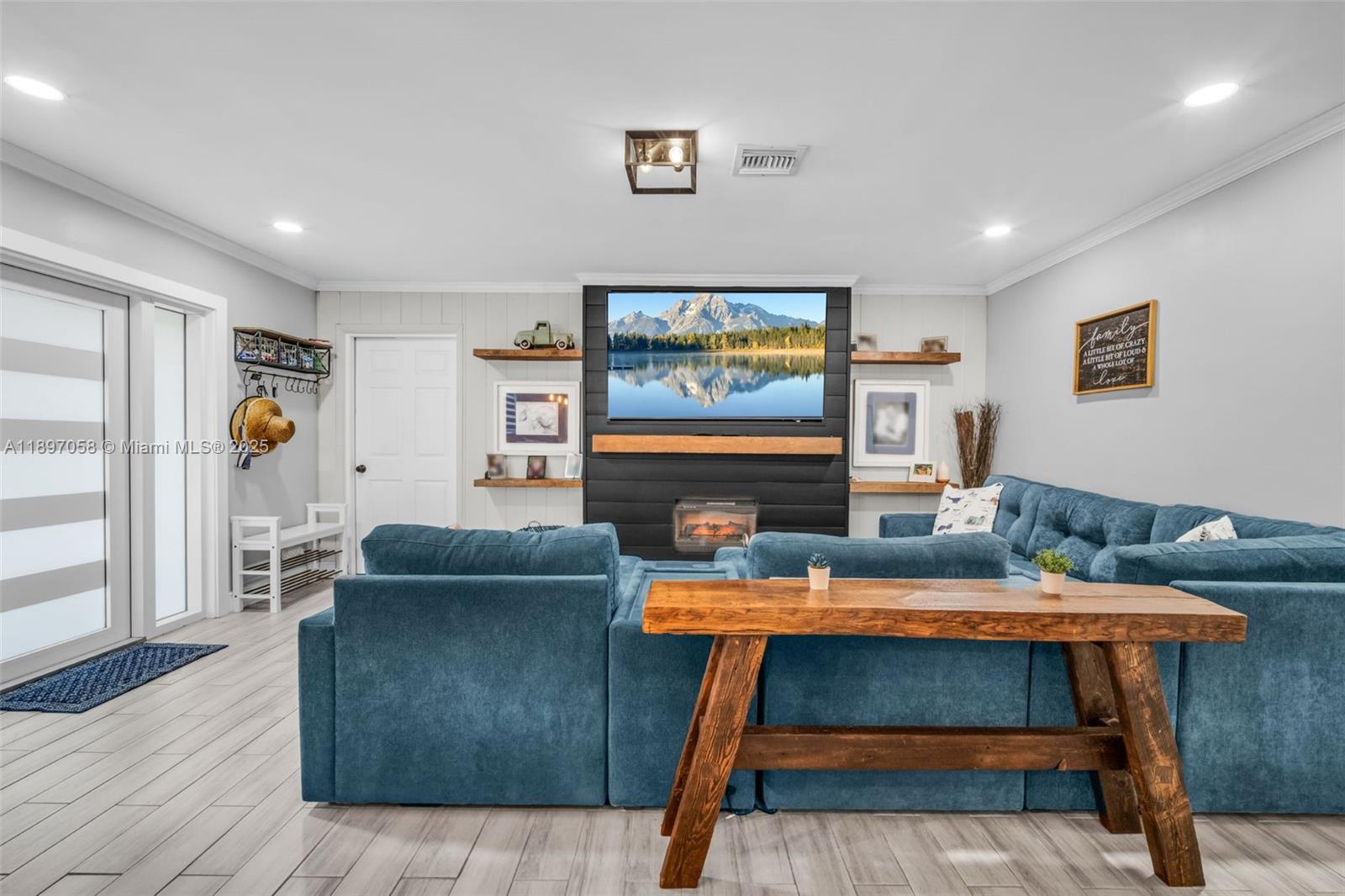 WESTWOOD ESTS SEC 1 2ND A - Residential