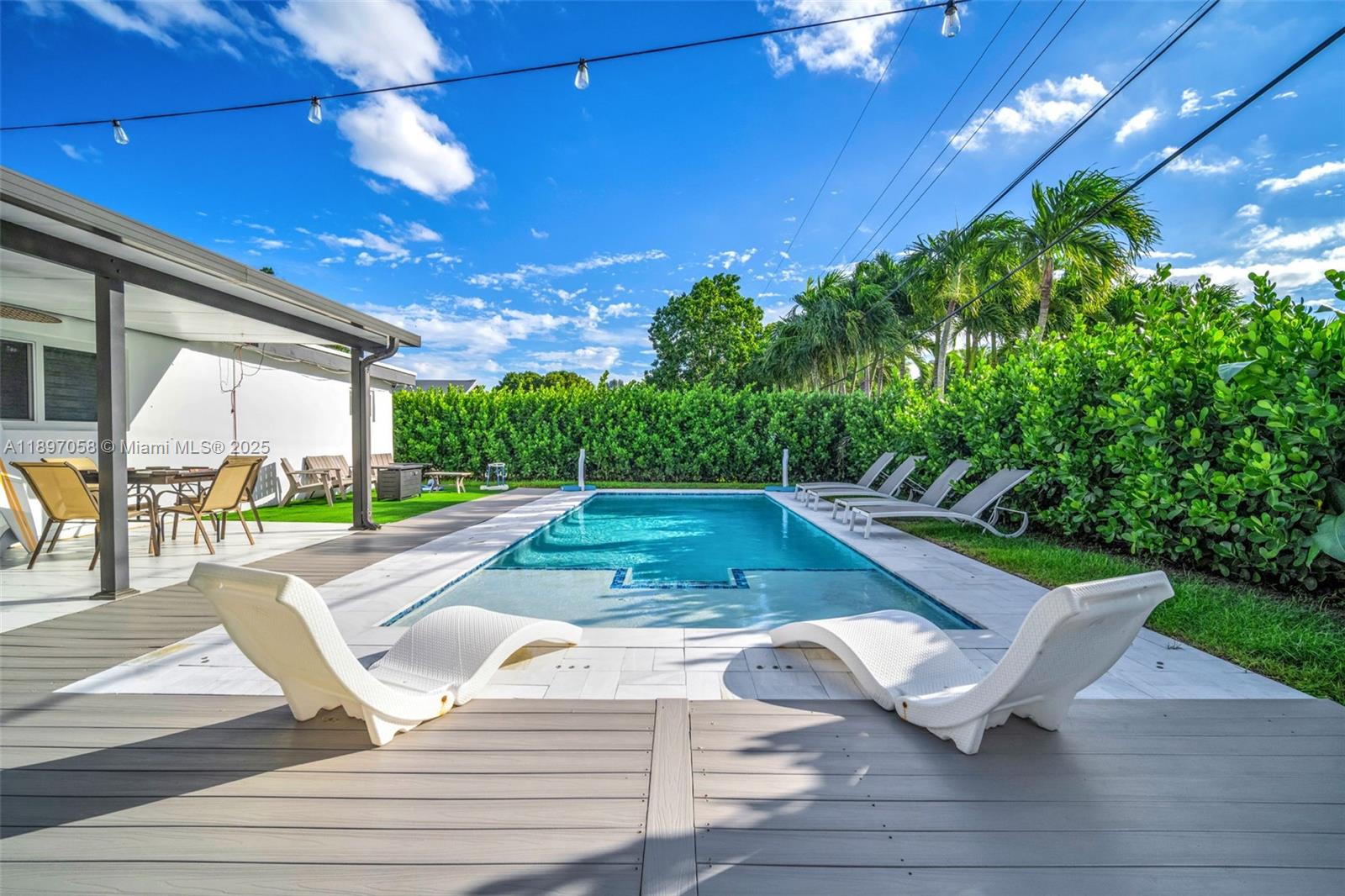 WESTWOOD ESTS SEC 1 2ND A - Residential