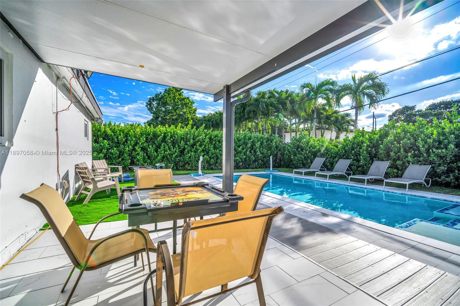 WESTWOOD ESTS SEC 1 2ND A - Residential