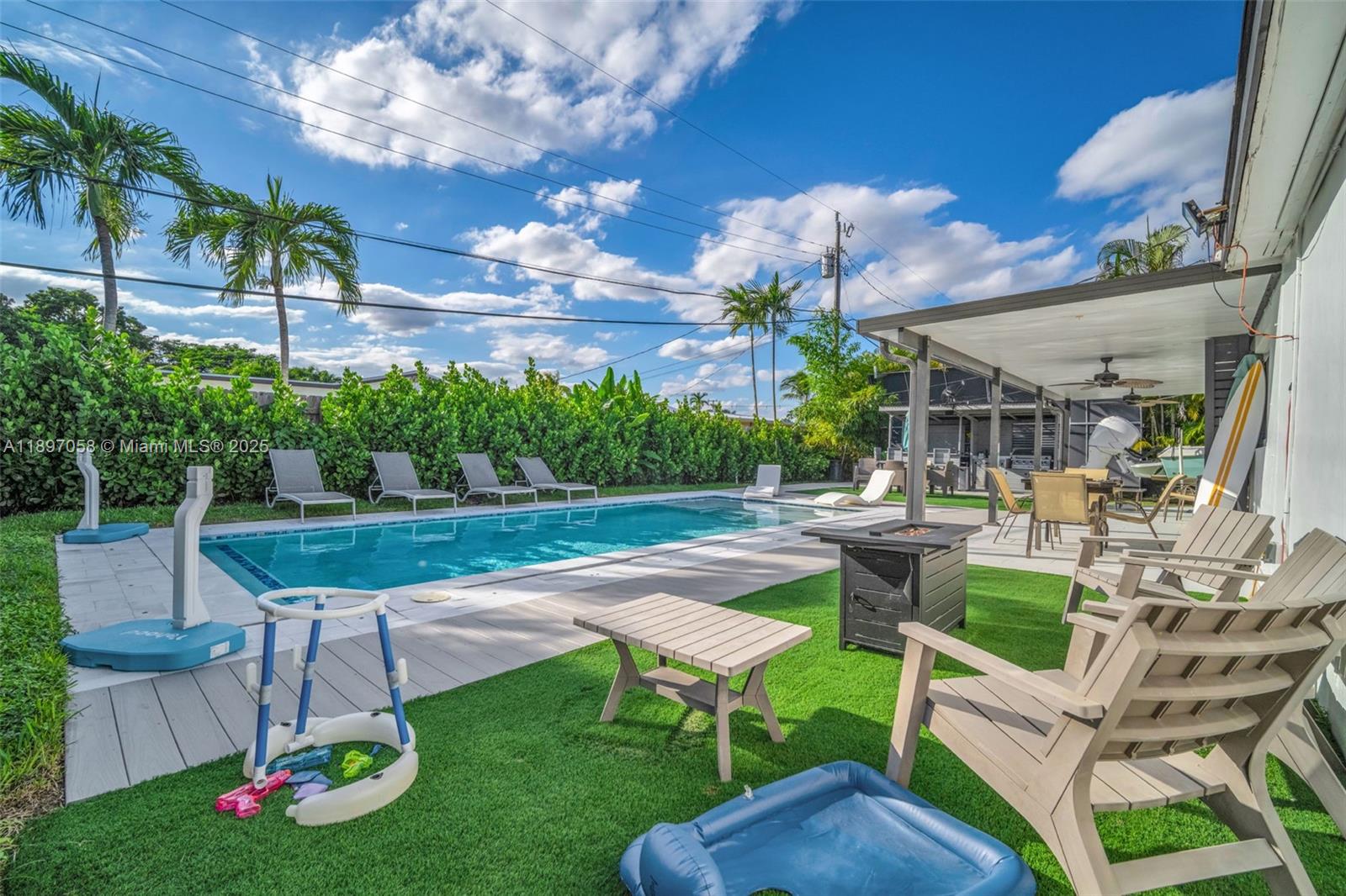 WESTWOOD ESTS SEC 1 2ND A - Residential