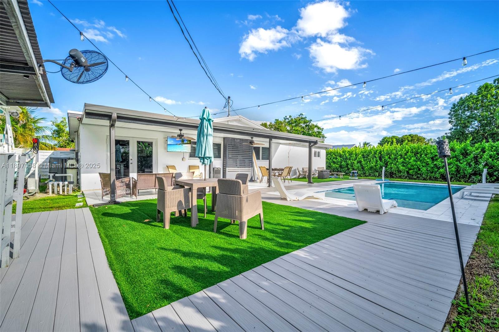 WESTWOOD ESTS SEC 1 2ND A - Residential