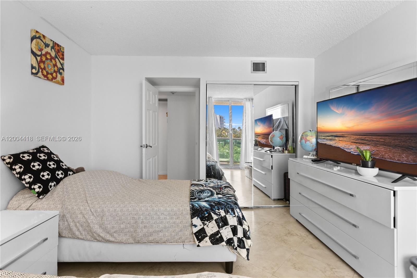 ARLEN HOUSE EAST CONDO - Residential