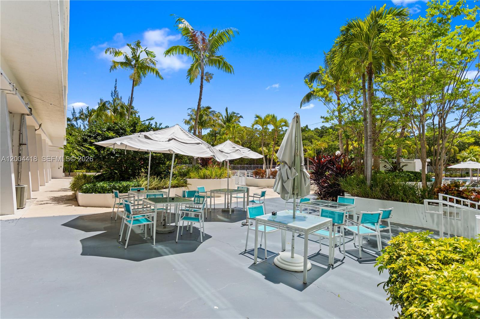 ARLEN HOUSE EAST CONDO - Residential