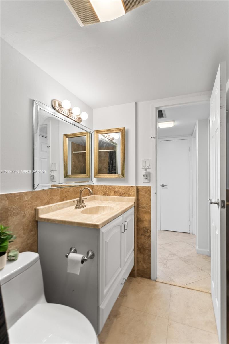 ARLEN HOUSE EAST CONDO - Residential