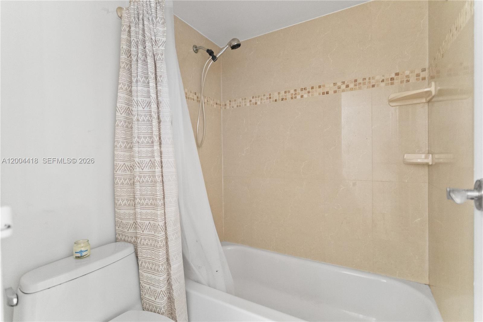 ARLEN HOUSE EAST CONDO - Residential