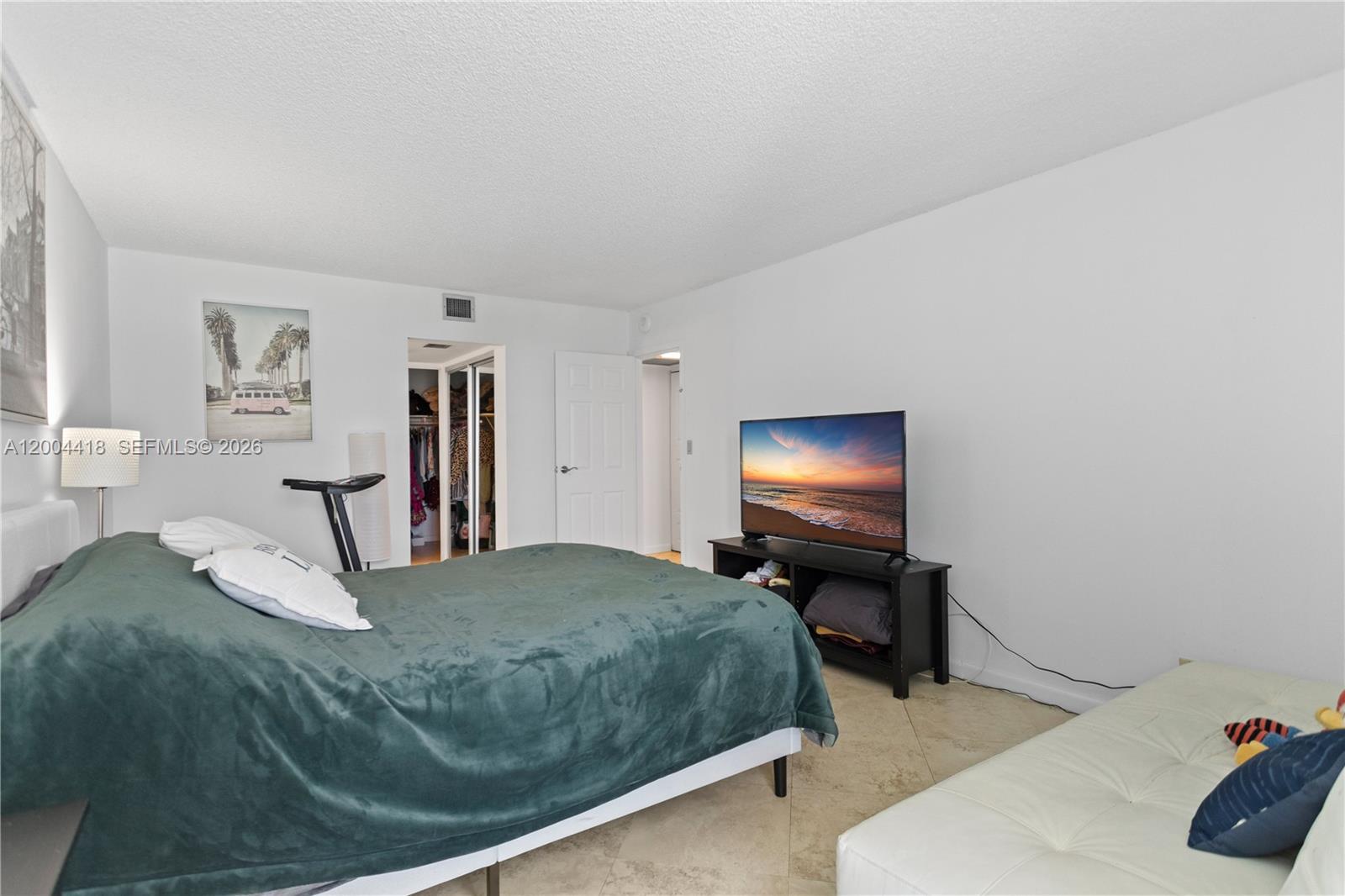 ARLEN HOUSE EAST CONDO - Residential