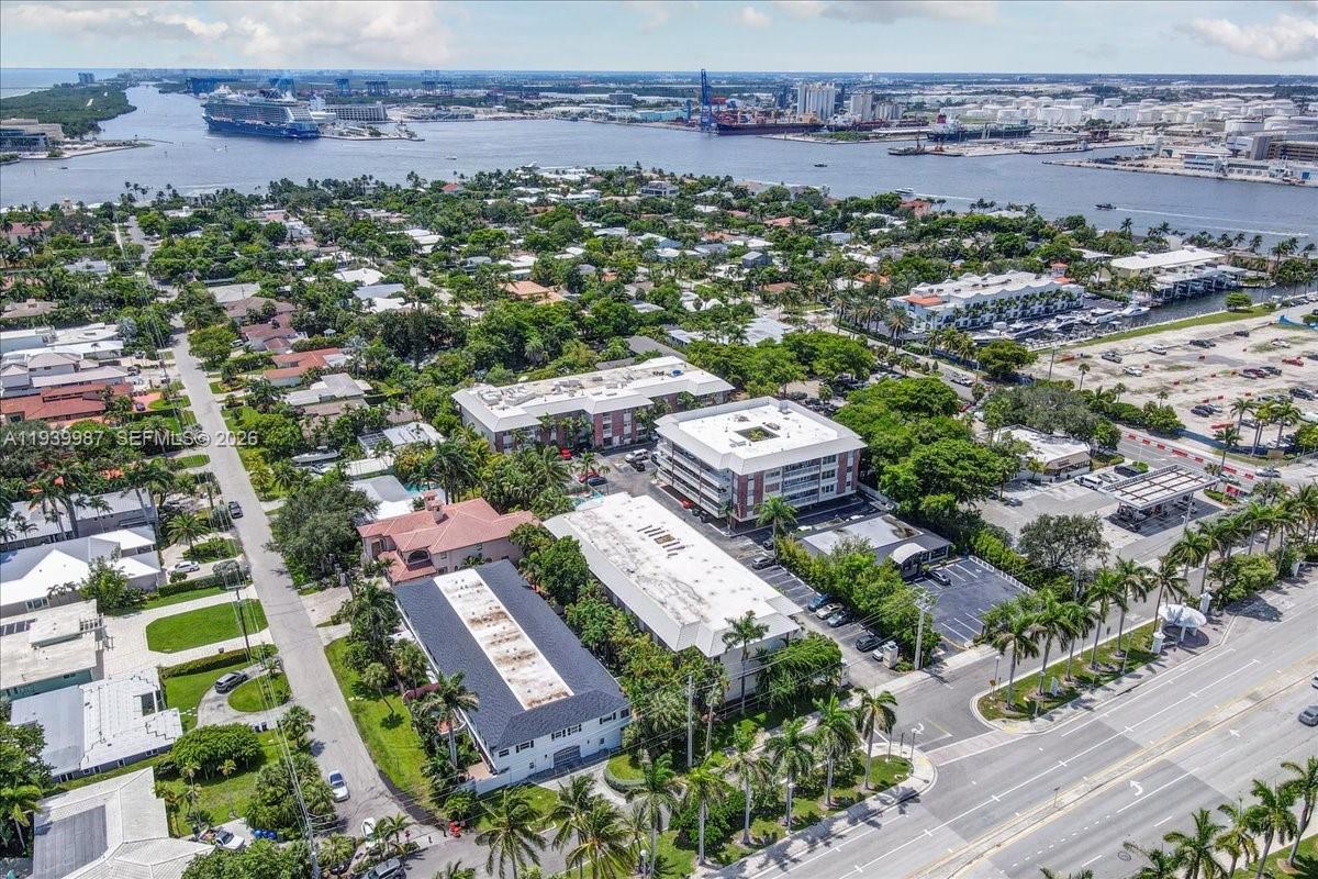 VILLAGE AT HARBOR BEACH CO - Residential Lease