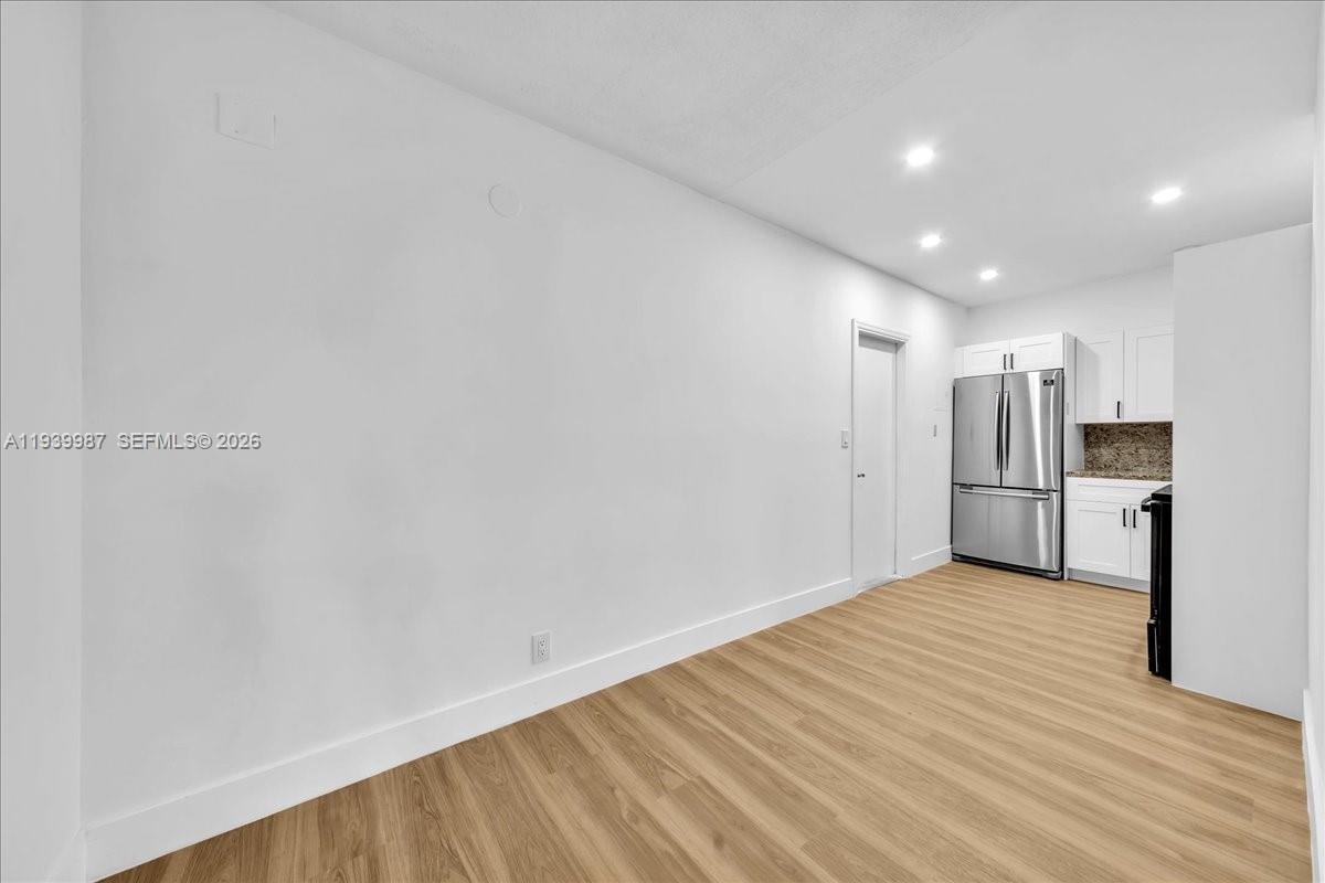 VILLAGE AT HARBOR BEACH CO - Residential Lease