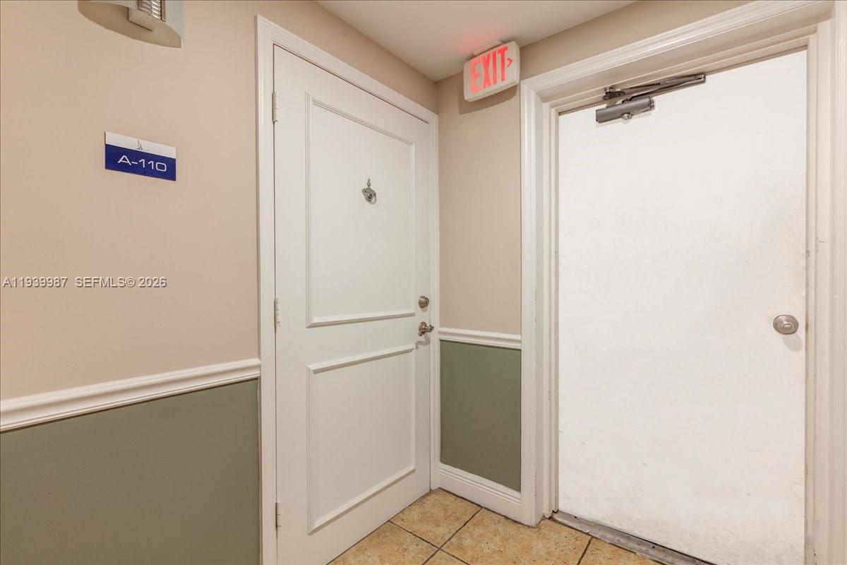 VILLAGE AT HARBOR BEACH CO - Residential Lease