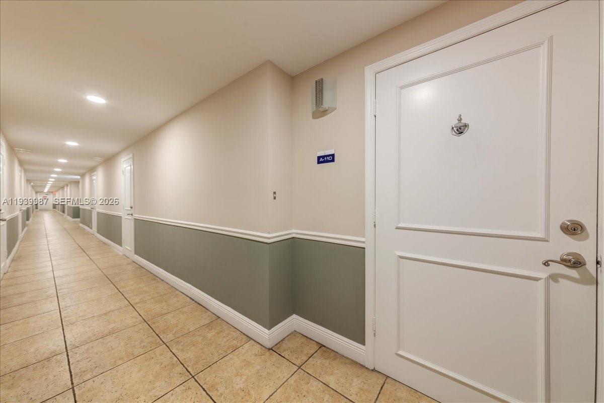 VILLAGE AT HARBOR BEACH CO - Residential Lease