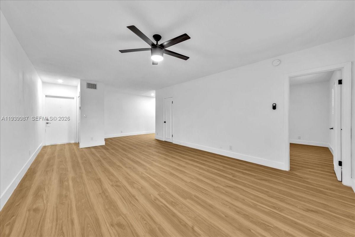 VILLAGE AT HARBOR BEACH CO - Residential Lease