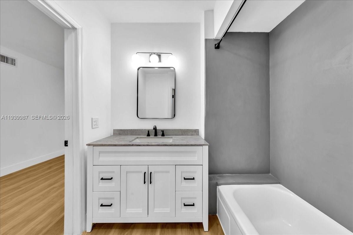 VILLAGE AT HARBOR BEACH CO - Residential Lease