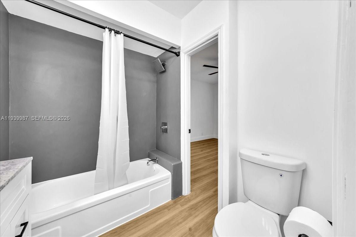 VILLAGE AT HARBOR BEACH CO - Residential Lease