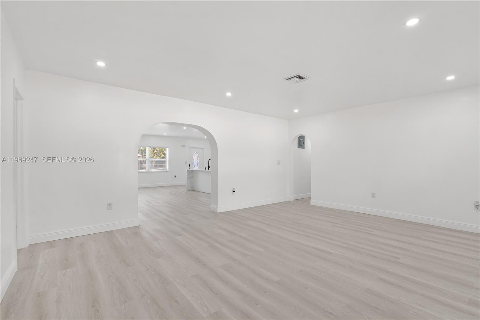 BROWARDALE 2ND ADD AMEN P - Residential