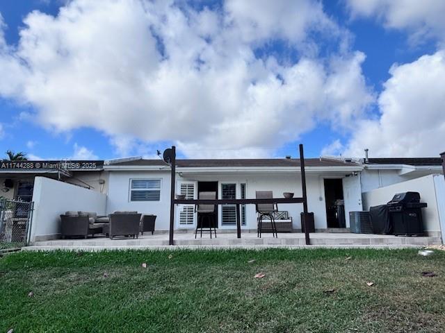 ROYALE GREEN TOWNHOUSE SE - Residential
