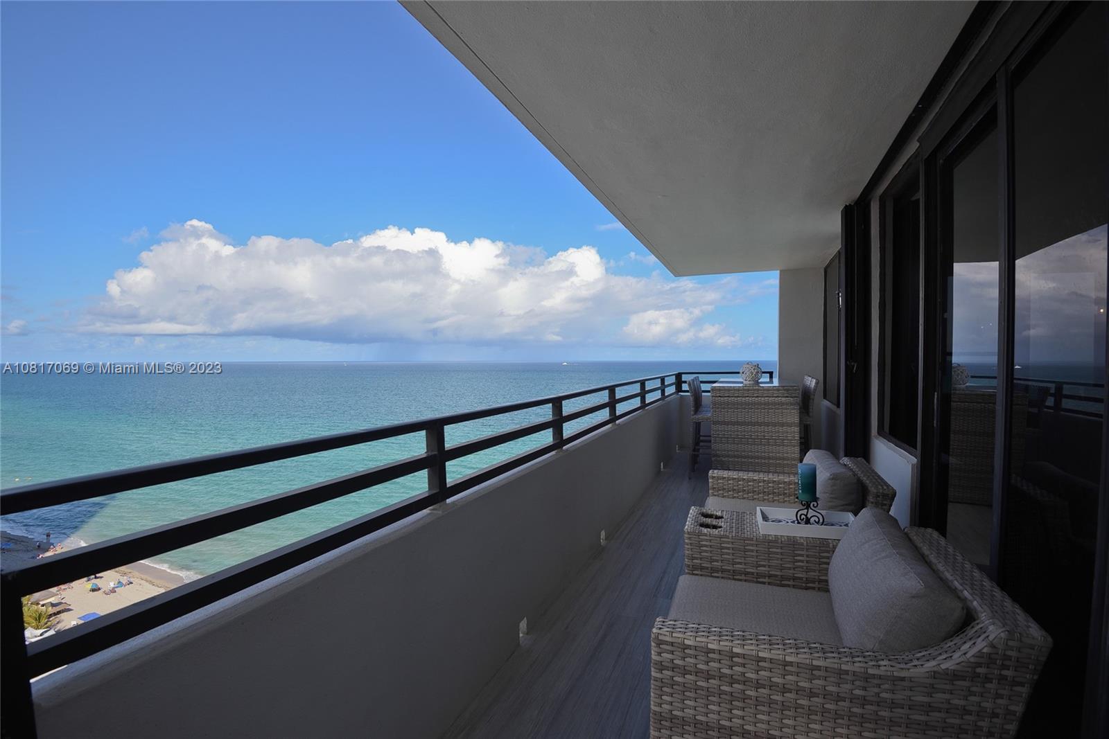 ALEXANDER TOWERS CONDO - Residential Lease