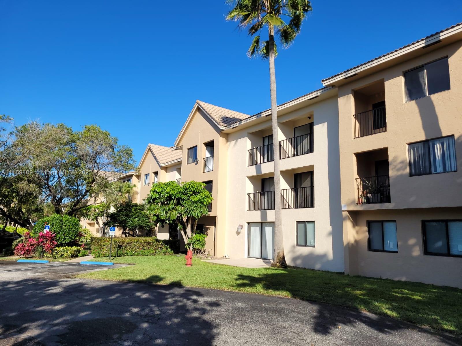 TARA GARDENS 1 CONDO - Residential Lease