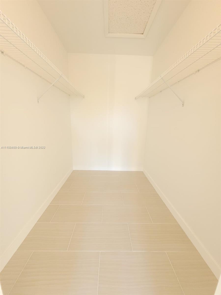 TARA GARDENS 1 CONDO - Residential Lease