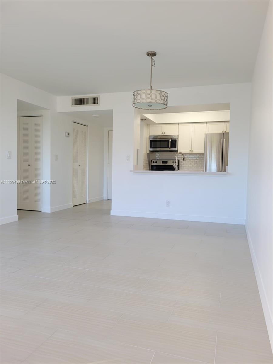 TARA GARDENS 1 CONDO - Residential Lease