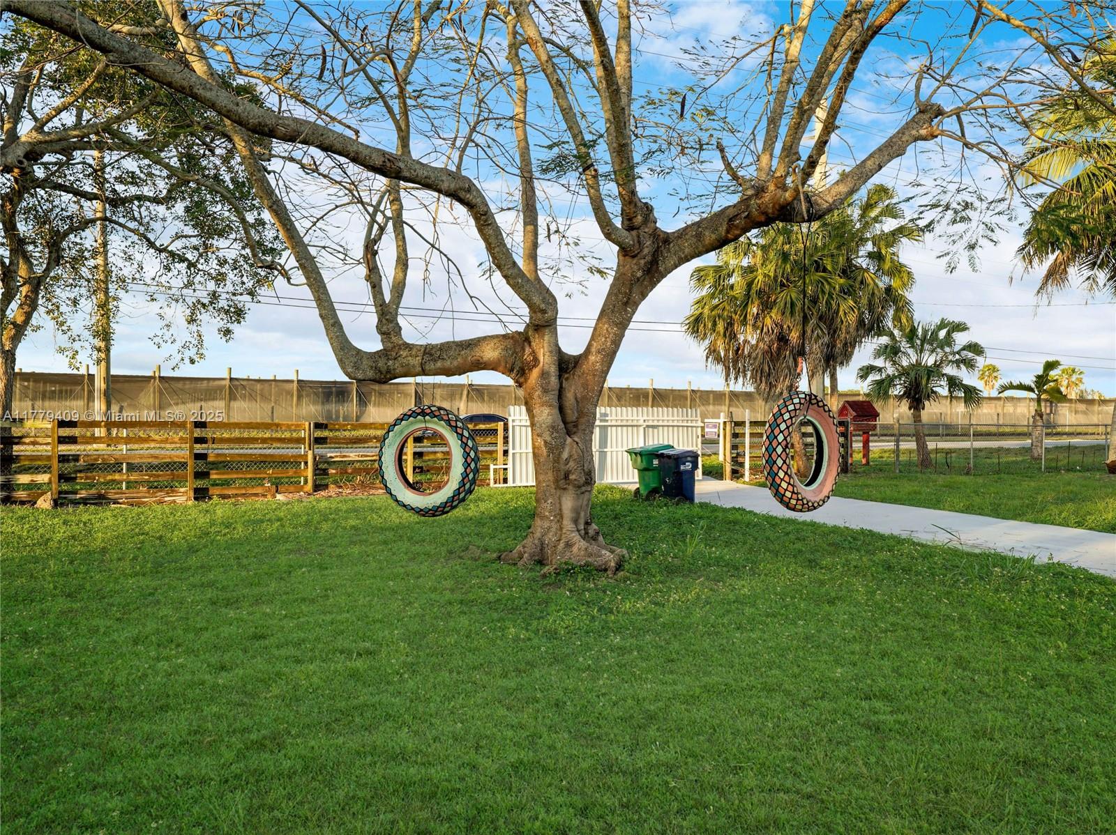 Redland - Residential Lease