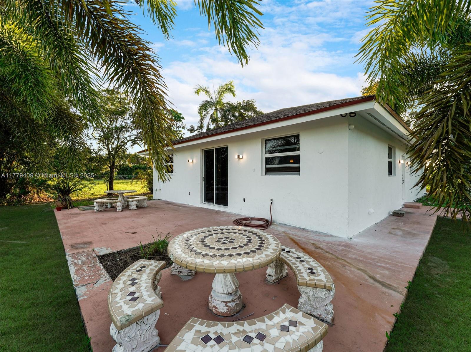 Redland - Residential Lease