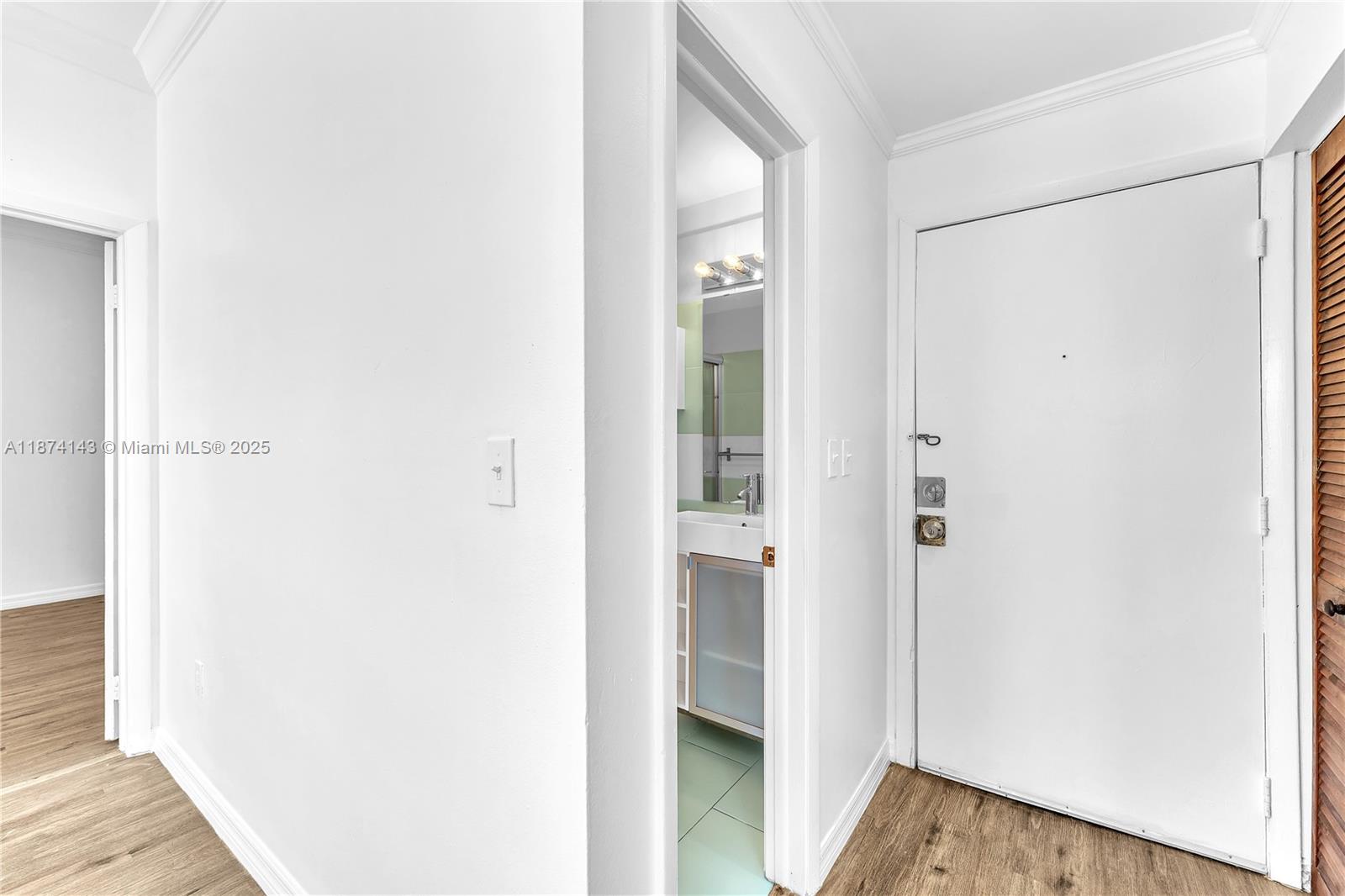 THE SHERIDAN CONDO - Residential