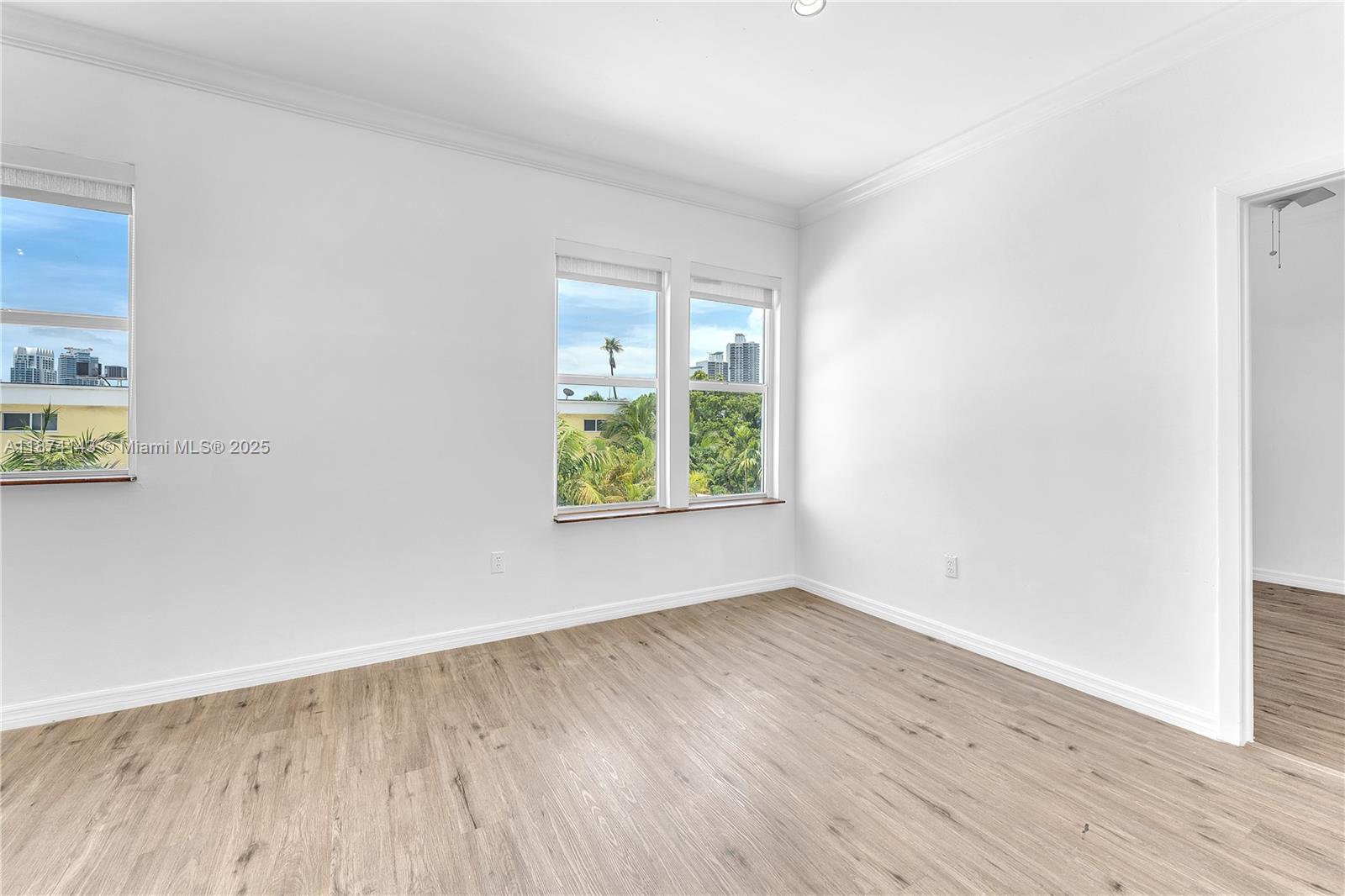 THE SHERIDAN CONDO - Residential