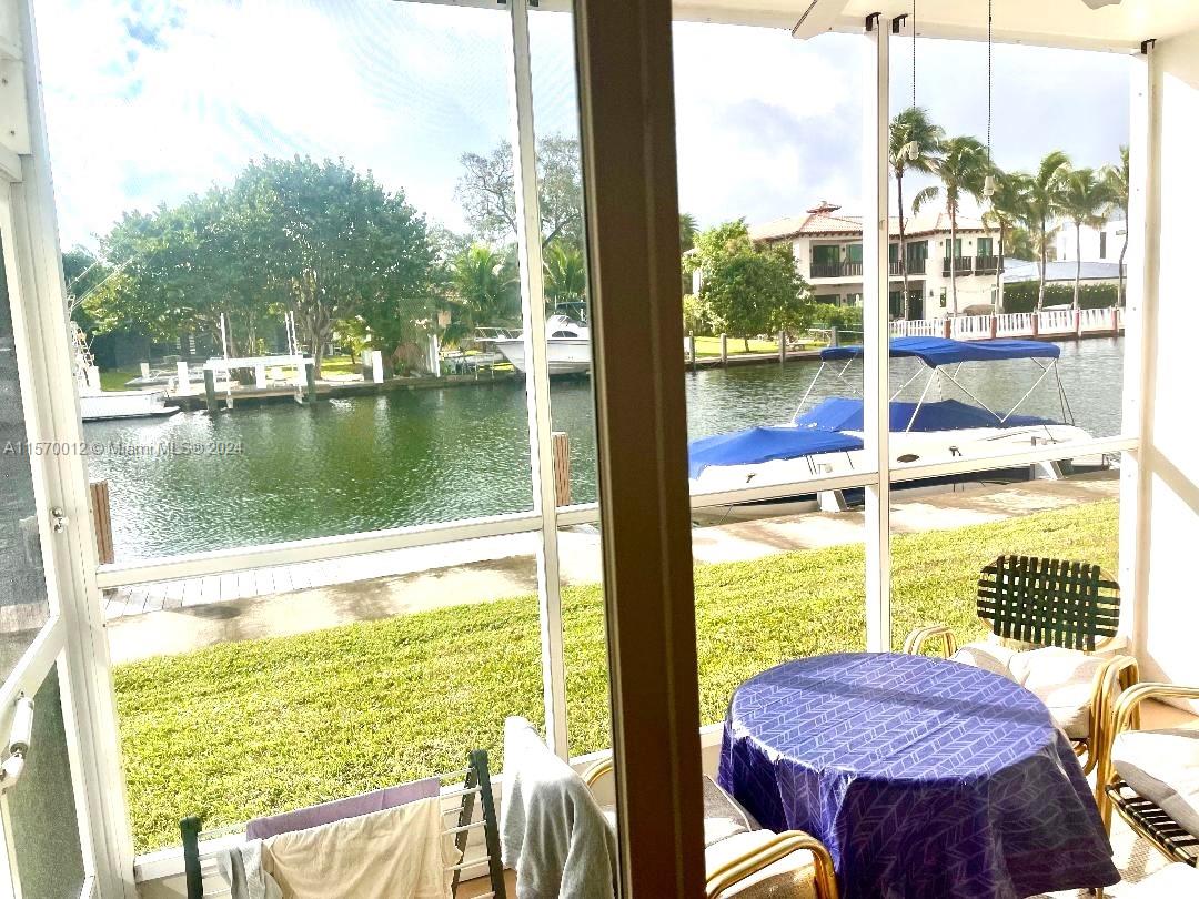 ISLE OF PARADISE CO-OP E - Residential Lease