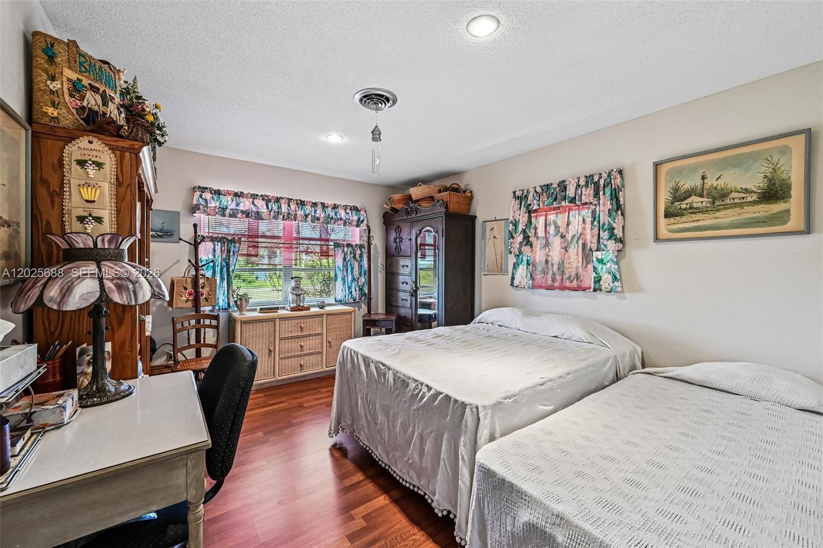 WATERFRONT BAY OCEAN RIVER - Residential