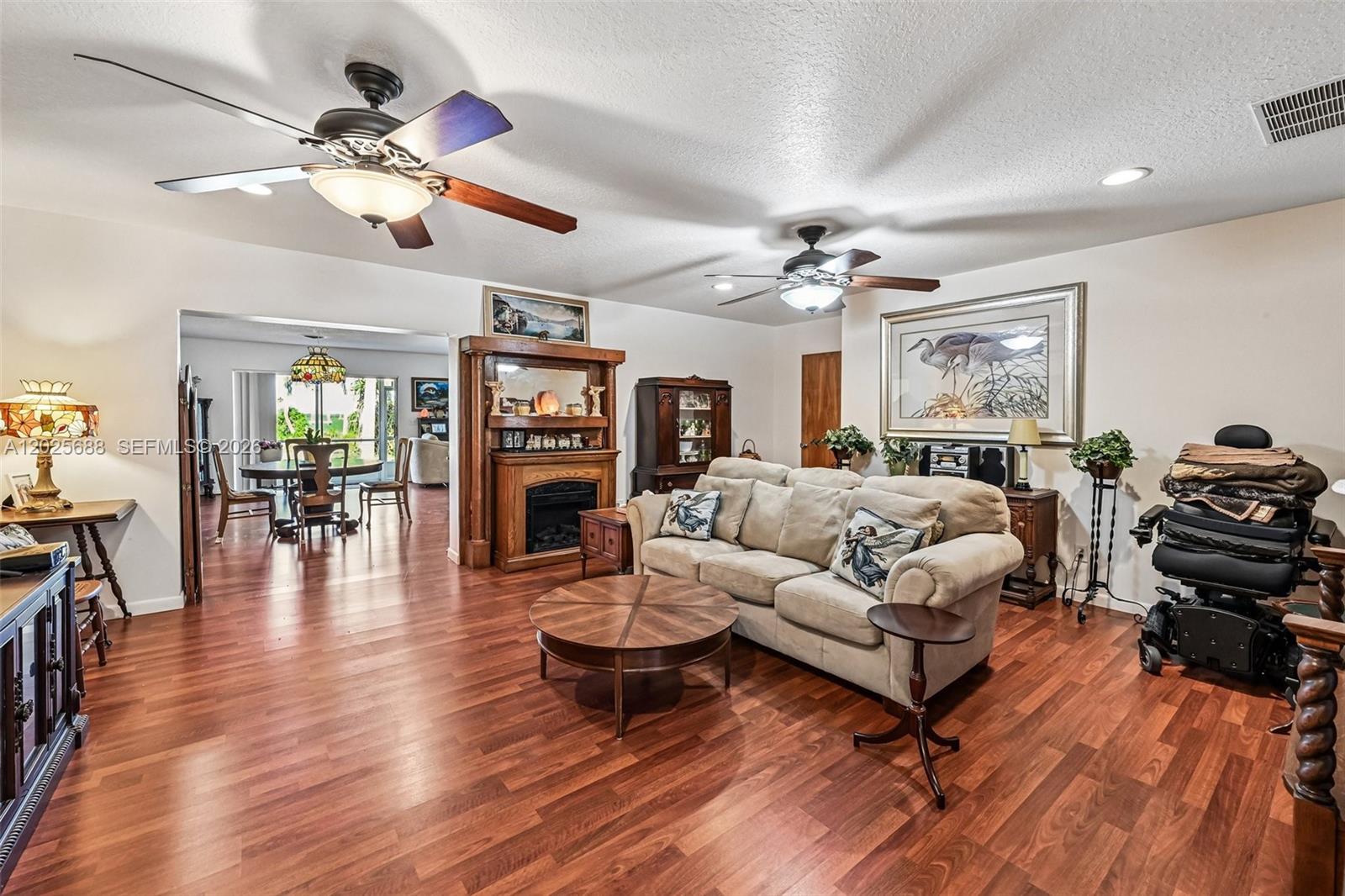WATERFRONT BAY OCEAN RIVER - Residential