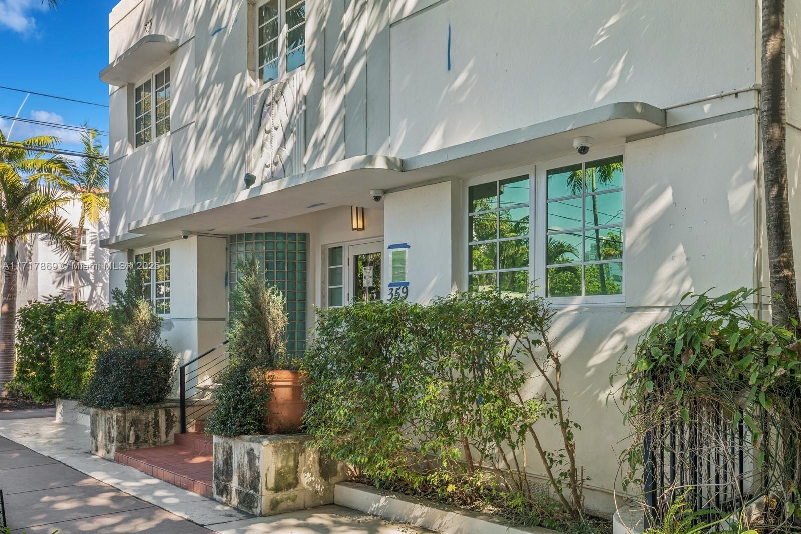 Rental Property at 359 Meridian Ave A204, Miami Beach, Miami-Dade County, Florida - Bathrooms: 1  - $2,200 MO.