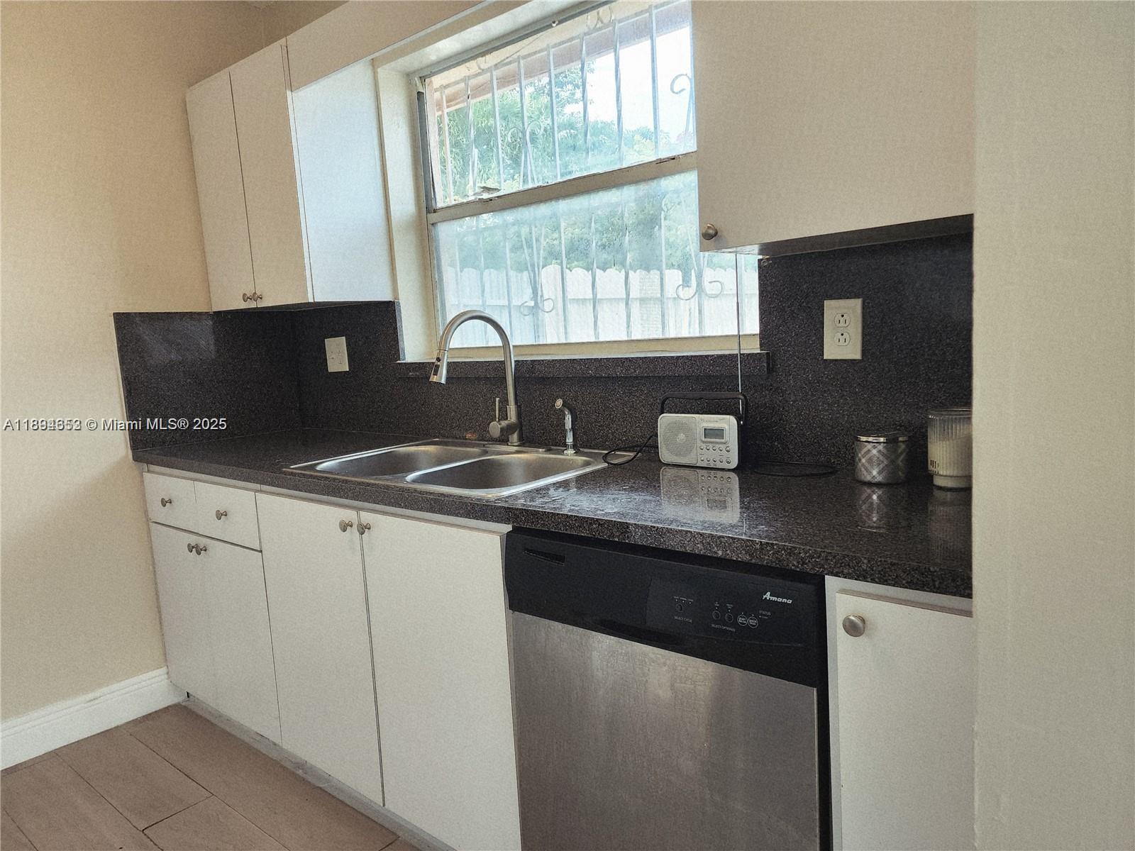 STRAWBERRY FIELD SUB - Residential Lease