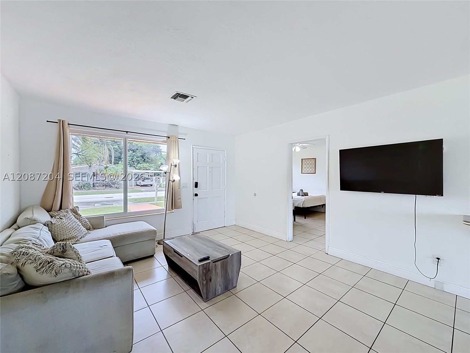 2501 NE 209th Ter