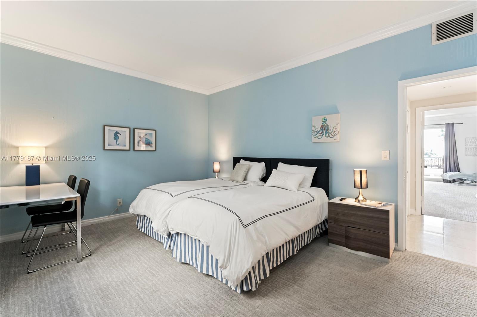 SEASIDE CONDO - Residential Lease