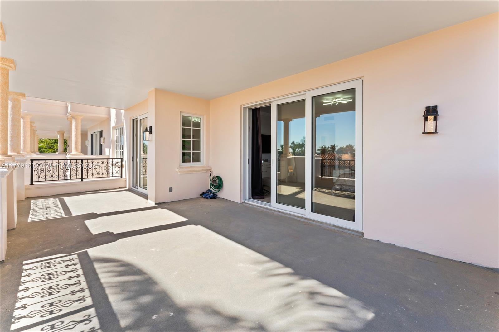 SEASIDE CONDO - Residential Lease